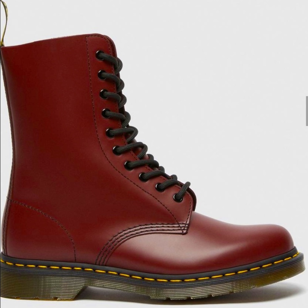 Dr Marten 1460 Patent Leather Boots